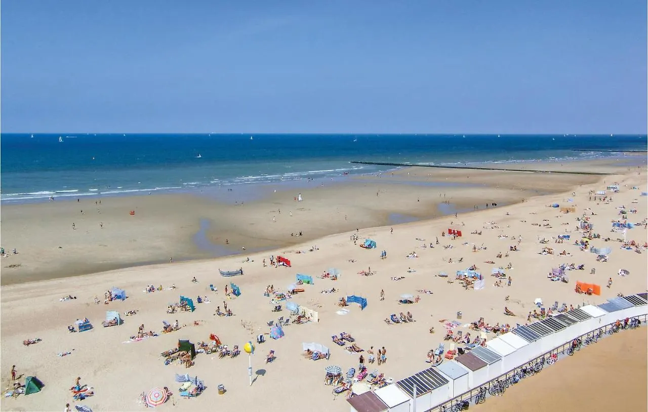 Residentie Chateau Les Dunes Ostend Apartment